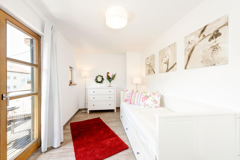 "Ferienwohnung Ess" - Annehmlichkeiten Von 4-Sterne Familien-Und Wellnesshotel Viktoria Koennen Mitbenutzt Werden Oberstdorf Zewnętrze zdjęcie