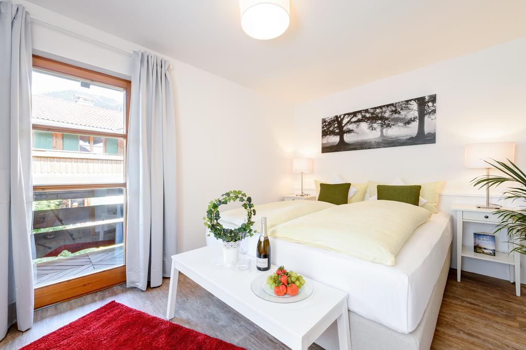 "Ferienwohnung Ess" - Annehmlichkeiten Von 4-Sterne Familien-Und Wellnesshotel Viktoria Koennen Mitbenutzt Werden Oberstdorf Zewnętrze zdjęcie